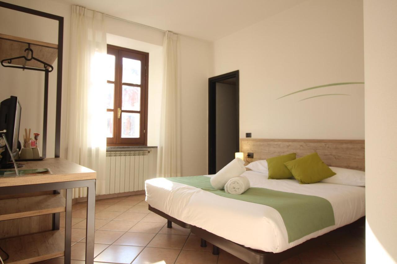 Hotel Tornielli 9 Novara Esterno foto