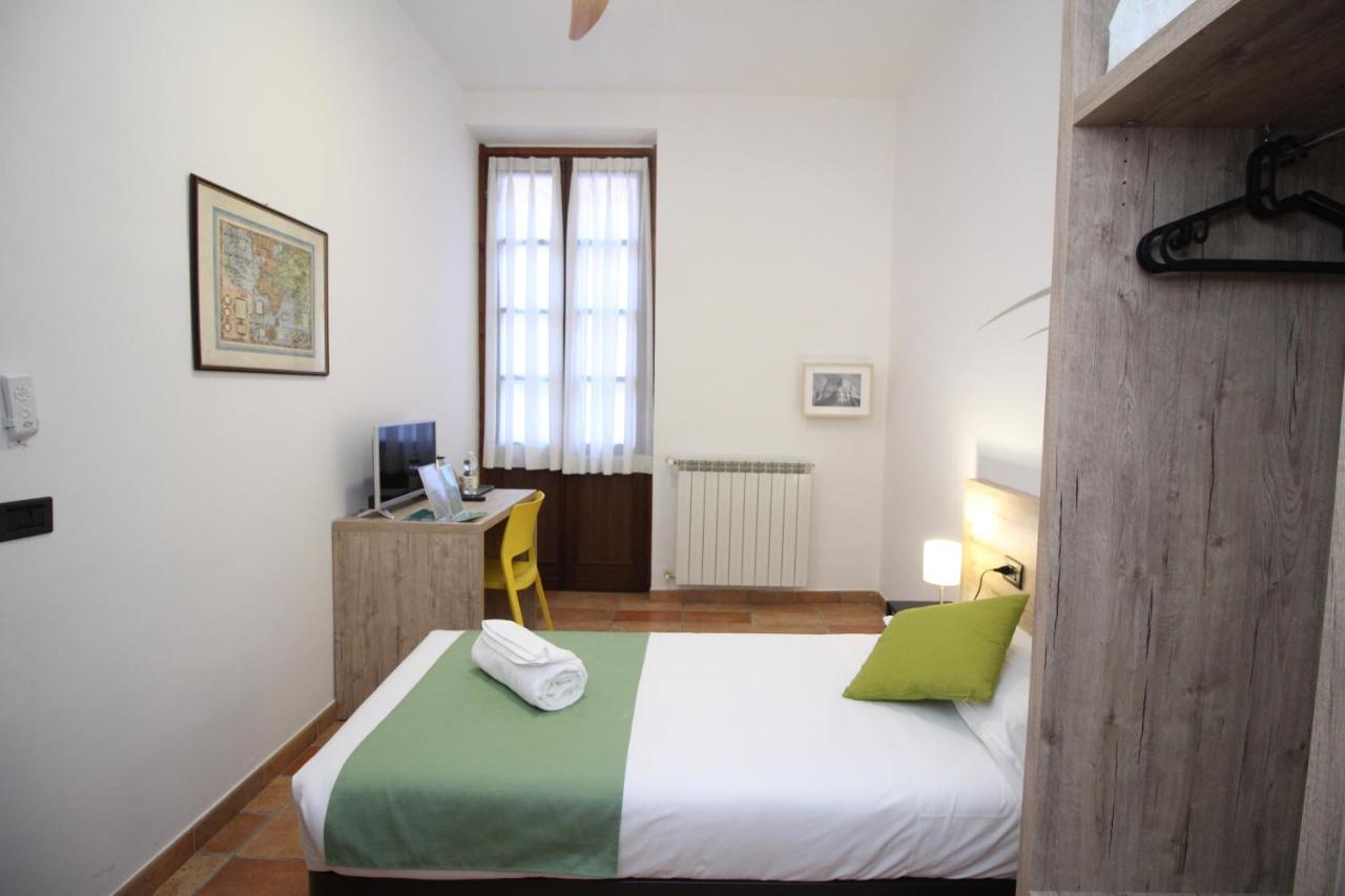 Hotel Tornielli 9 Novara Esterno foto